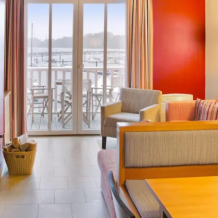 Aparthotel Dorfhotel 4*